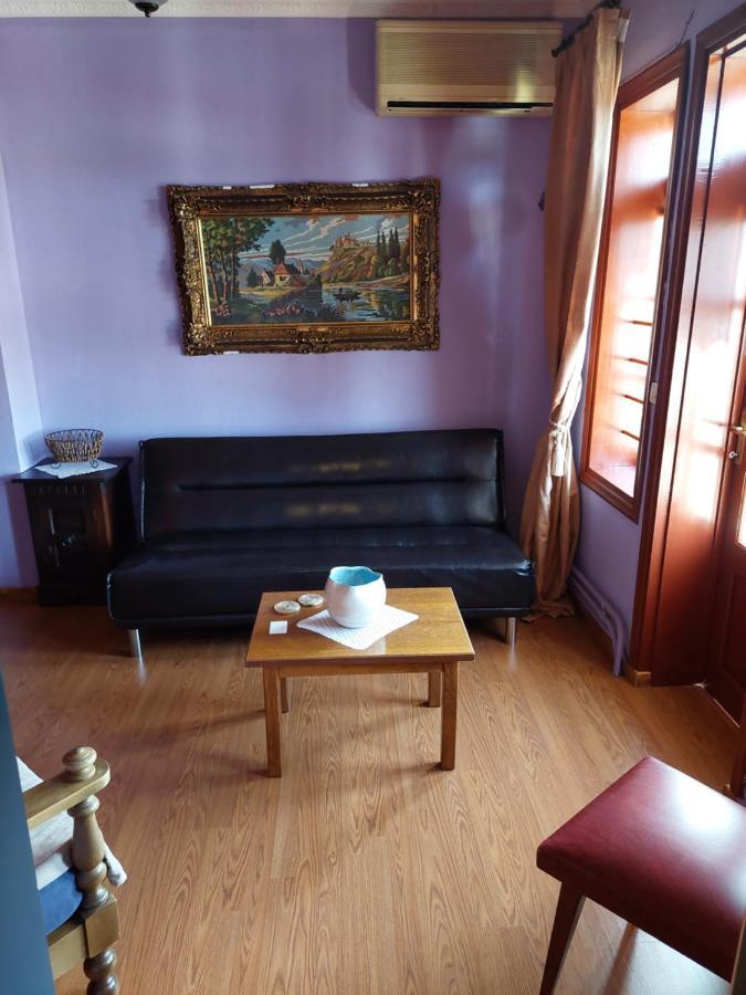 House Mitsiou Traditional Inn อาร์ไนยา ภายนอก รูปภาพ