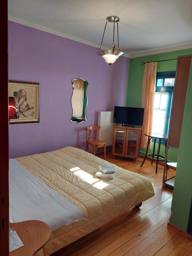 House Mitsiou Traditional Inn อาร์ไนยา ภายนอก รูปภาพ