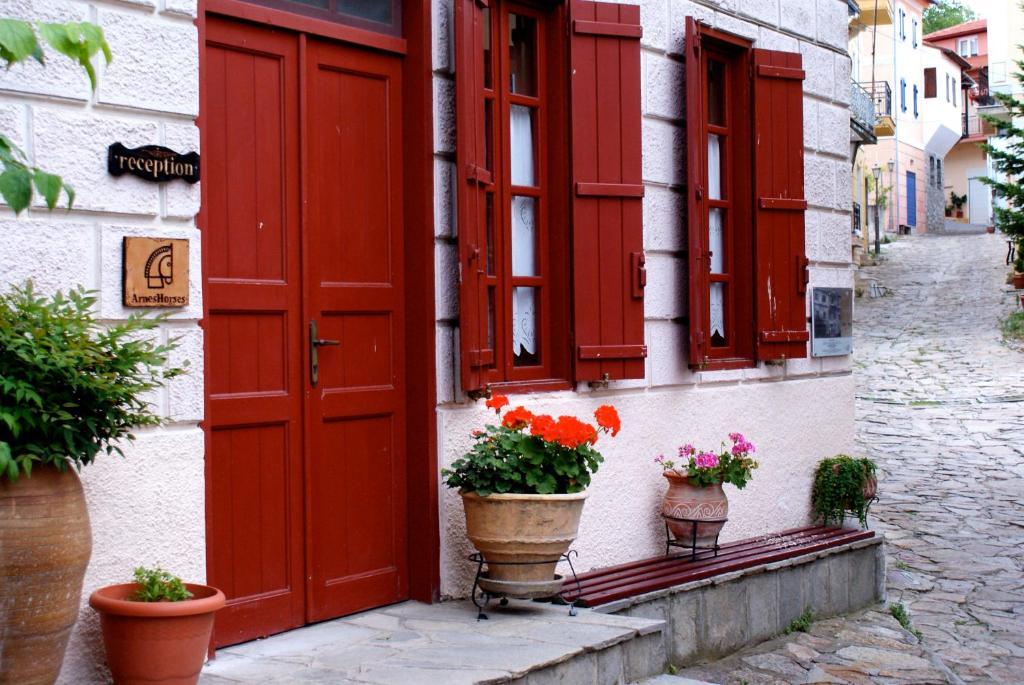 House Mitsiou Traditional Inn อาร์ไนยา ภายนอก รูปภาพ